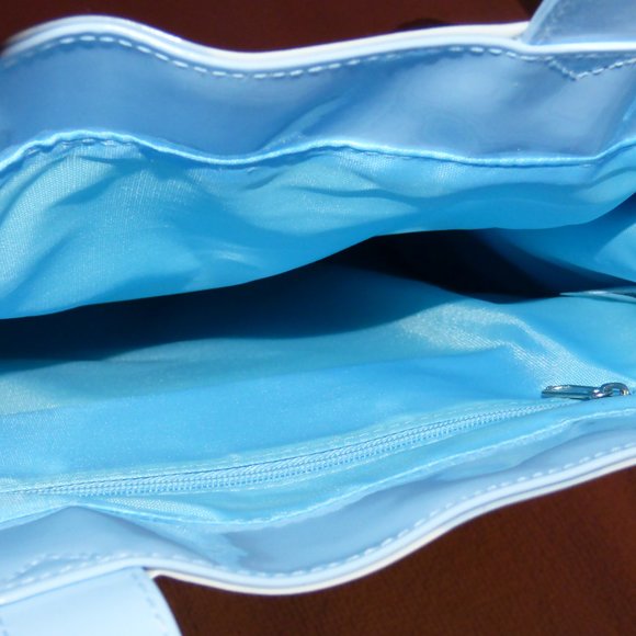 Harrods Seaside Picnic Vinyl Tote - Picture 8 of 8